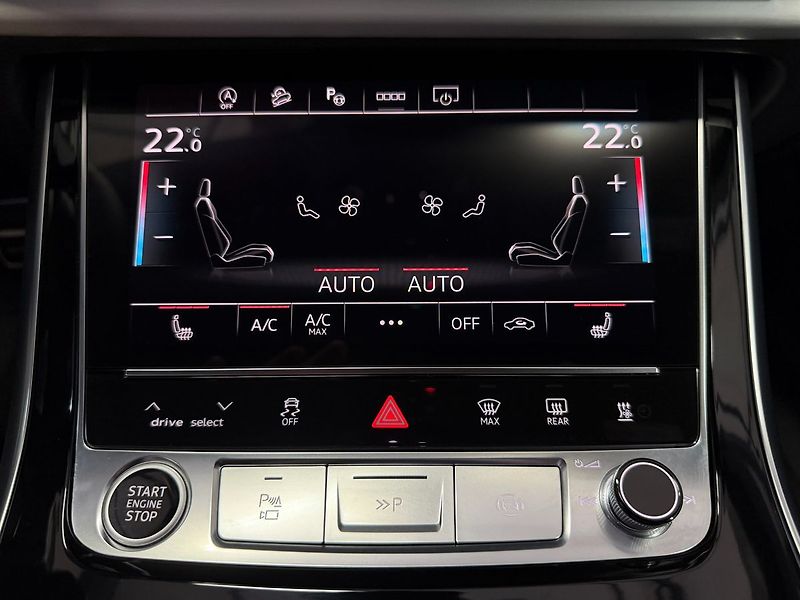 Audi Q8 50TDI QUATTRO S-LINE, PANORAMA - fotka 26 z 37