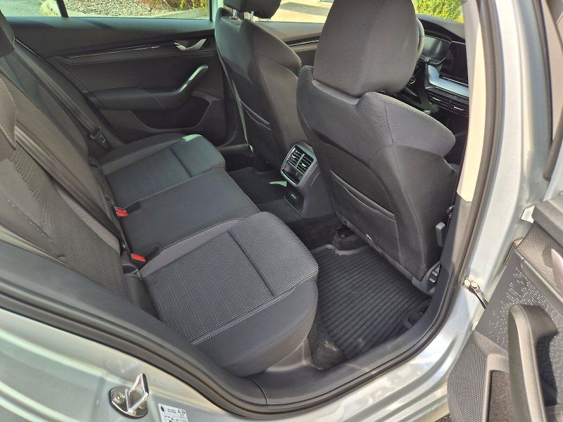 Škoda Octavia (2025) kombi Selection 1.5. TSI 110 k - fotka 18 z 33