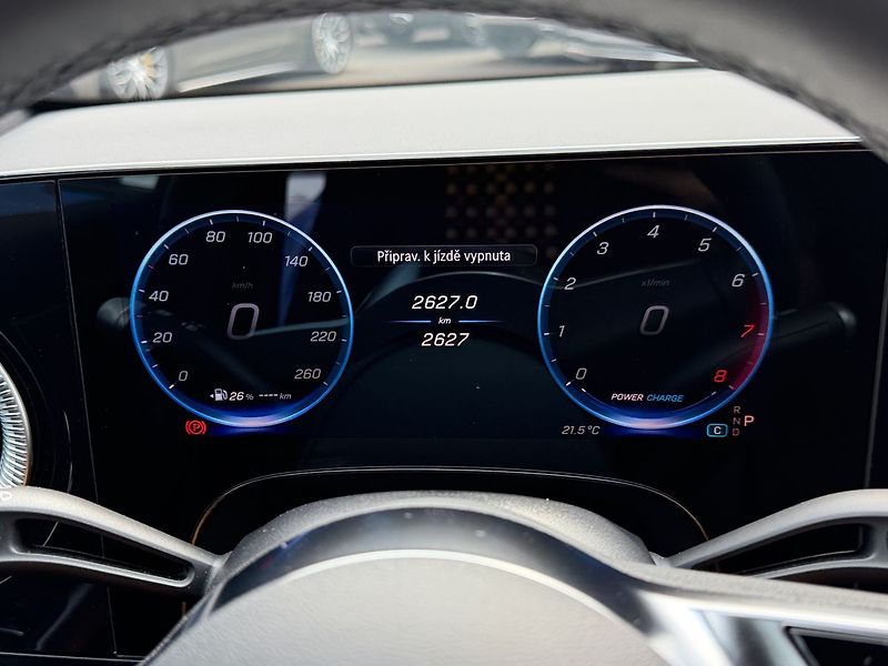 Mercedes-Benz CLA 200 Shooting Brake - fotka 18 z 39