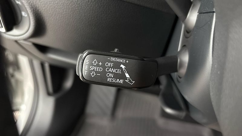 Škoda Superb 2.0 TSI DSG 4x4 Scout Combi - fotka 14 z 32