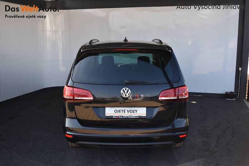 Volkswagen Sharan (2017) 2.0TDI 110kW DSG 7 míst - fotka 9 z 22
