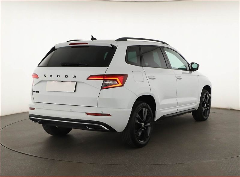 Škoda Karoq (2020) Sportline 1.5 TSI - fotka 5 z 16