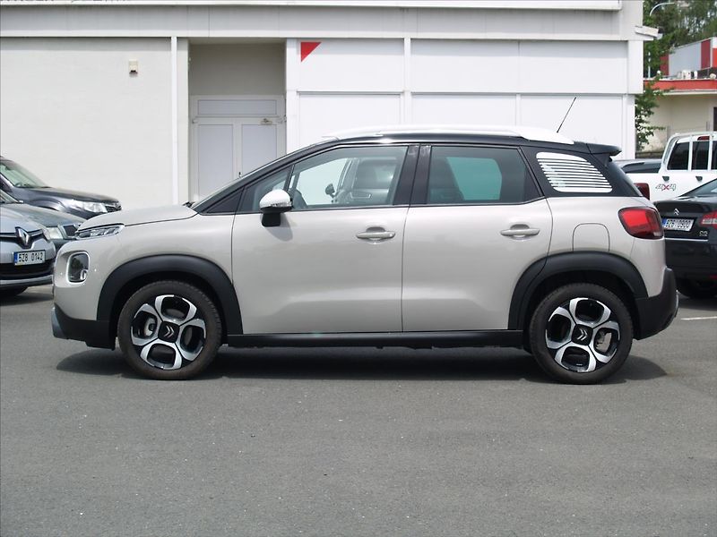 Citroën C3 Aircross Shine 1,5BHDi 120EAT6 - fotka 2 z 11