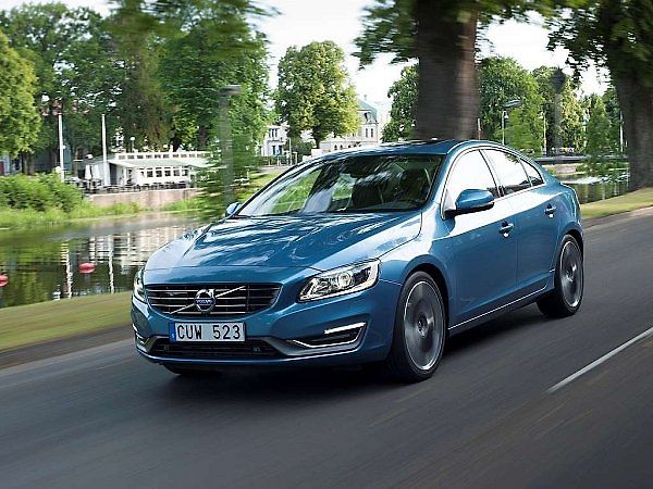 Volvo S60.