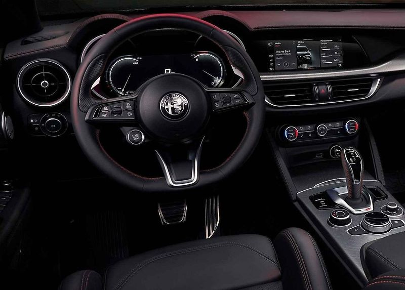 Alfa Romeo Stelvio po faceliftu pro rok 2023