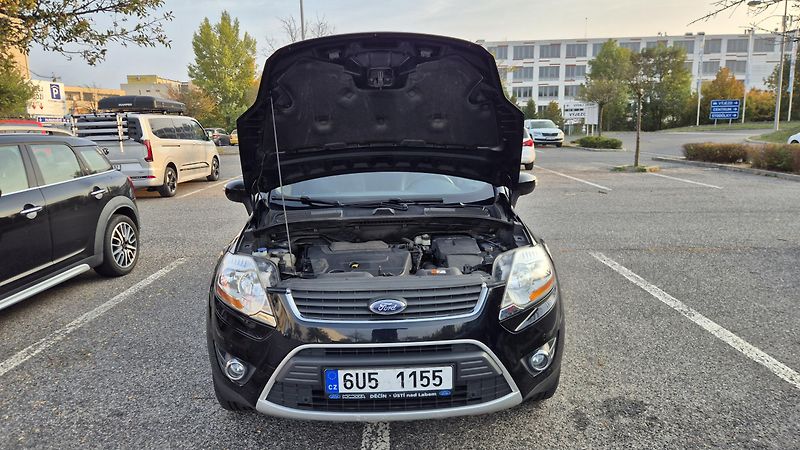 Ford Kuga (2011) 2.0 TDCi 4x4 Titanium, ČR - fotka 41 z 52
