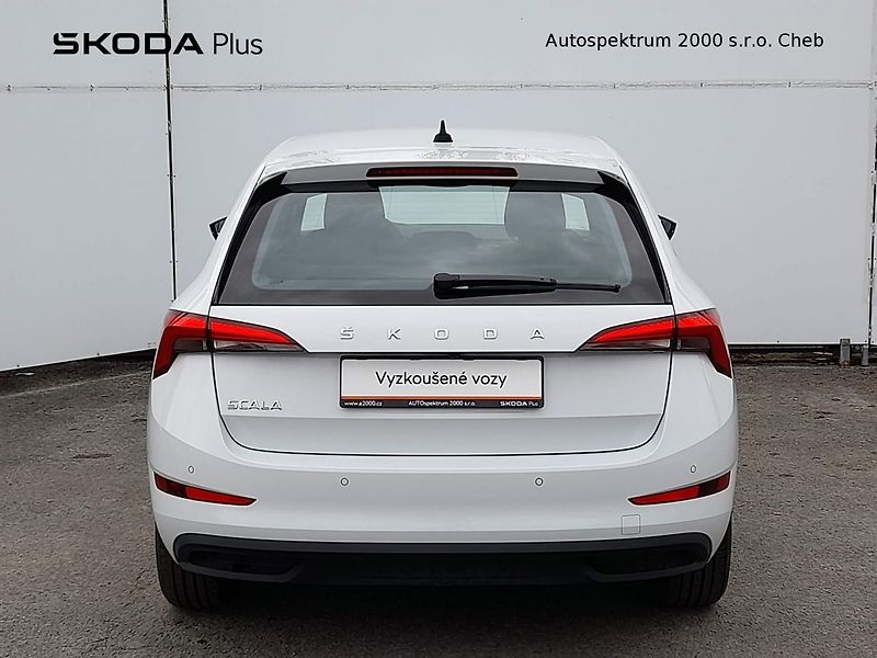Škoda Scala Fresh 1.0 TSI 81kW 6MP - fotka 9 z 20