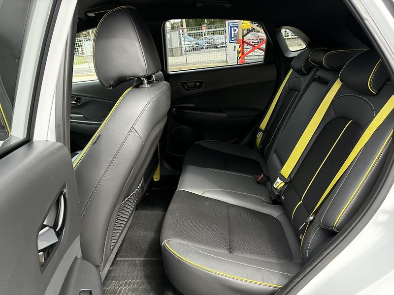 Hyundai Kona 1.6-130KW,4X4,AUTOMAT,TAŽNÉ - fotka 20 z 25