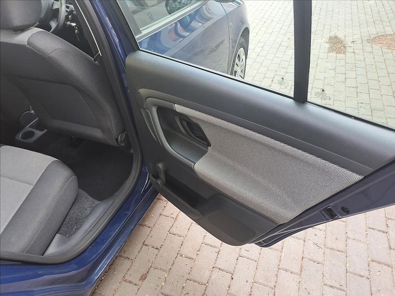 Škoda Fabia 1,2 HTP - fotka 40 z 47