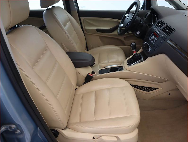 Ford C-MAX (2008) 2.0 TDCi, Tažné, jezdí výborně - fotka 9 z 16