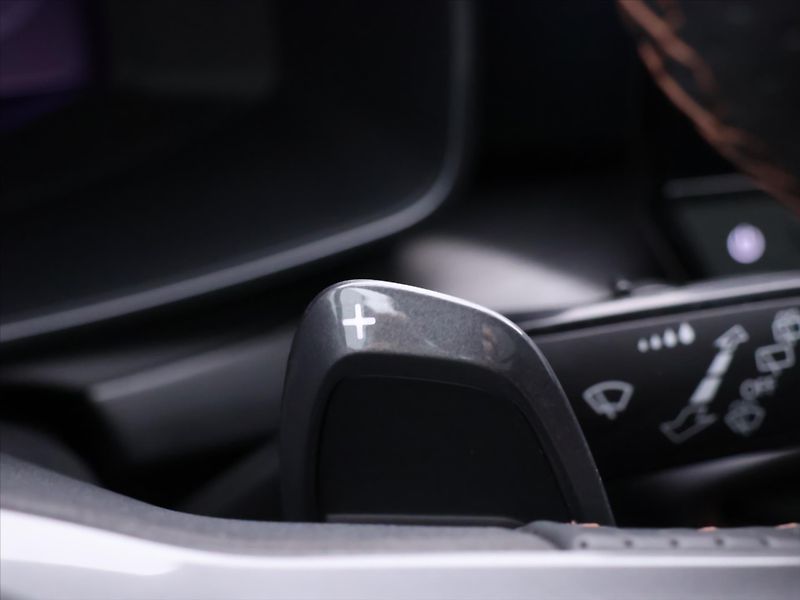 Cupra Formentor 2,0 TSI VZ DSG 4Drive CZ Bremb - fotka 21 z 36