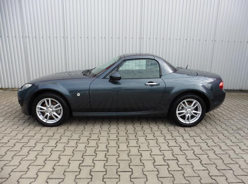 Mazda MX-5 NC 1.8i Roadster Coupé 1.maj. - fotka 5 z 15