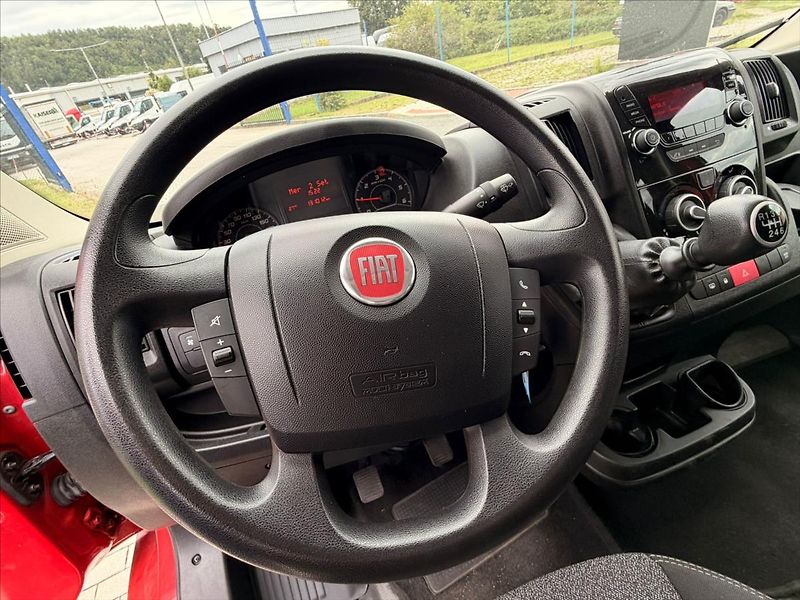 Fiat Ducato 2,3  2,3 9 MÍST - fotka 22 z 36