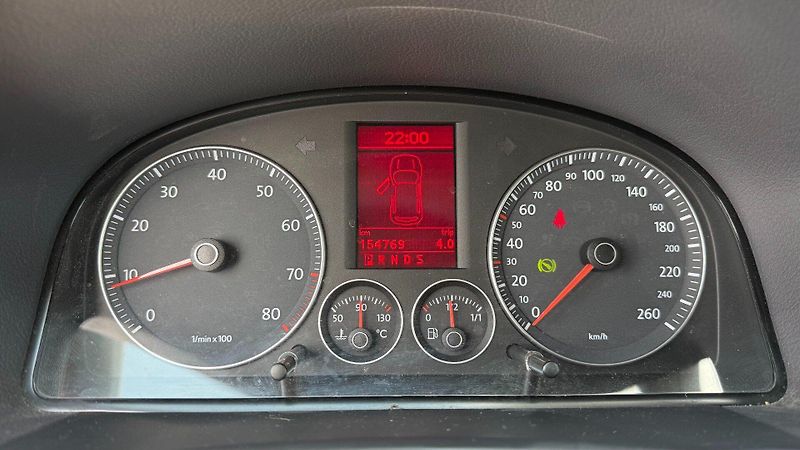 Volkswagen Touran (2009) 1.4TSi 125kW *7míst*ALU*DSG* - fotka 12 z 22