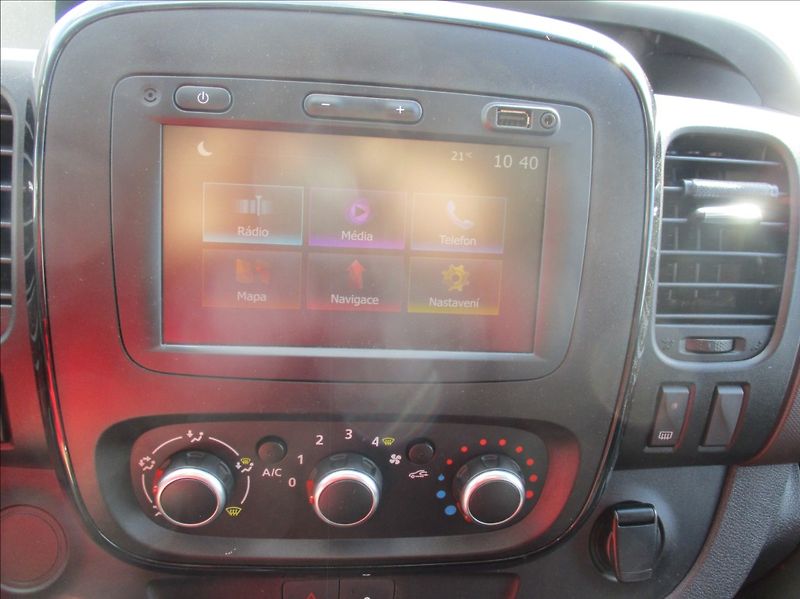 Fiat Talento 2,0 MJT, servis,8míst,CZ,1.maj - fotka 16 z 31