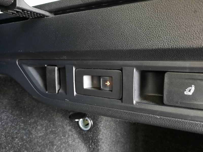 Škoda Octavia (2023) Combi 2.0 TDI (110kW/150k) DSG - fotka 28 z 30