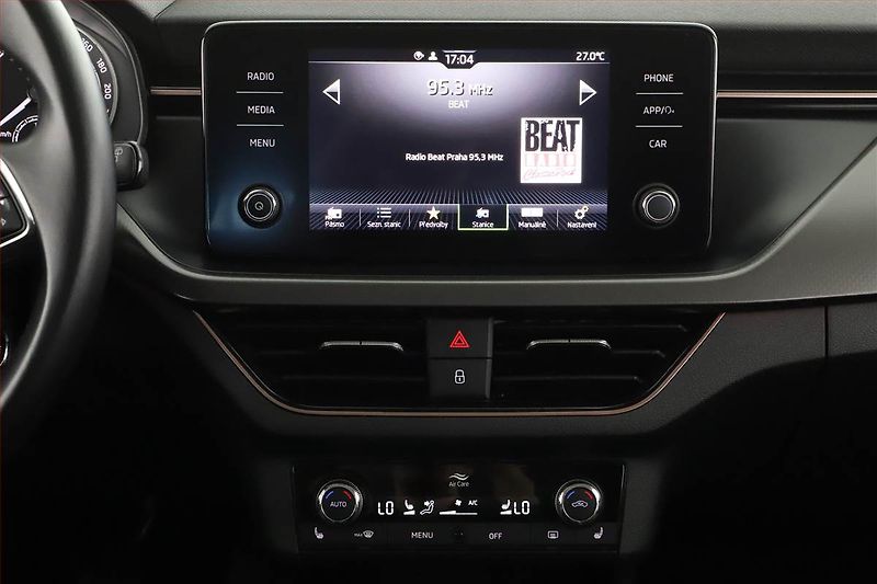 Škoda Kamiq (2021) Style 1.0 TSI, Serv.kniha - fotka 12 z 16