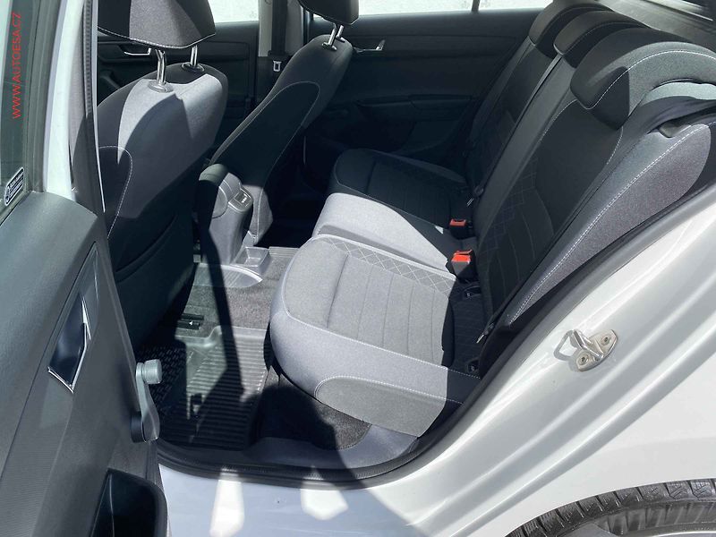 Škoda Fabia (2021) 1.0 TSi, 2.maj,ČR, Ambition - fotka 10 z 16