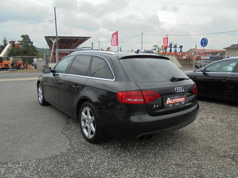 Audi A4 (2012) 1.8 TFSI- NAVIGACE- ALU KOLA - fotka 5 z 12
