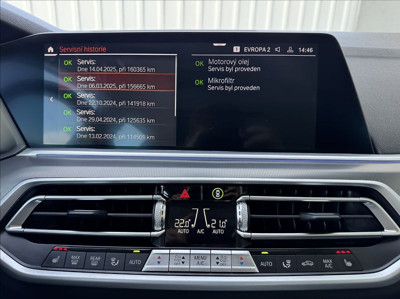 BMW X5 3,0 xDrive 30d DPH 1.maj. ČR - fotka 40 z 50