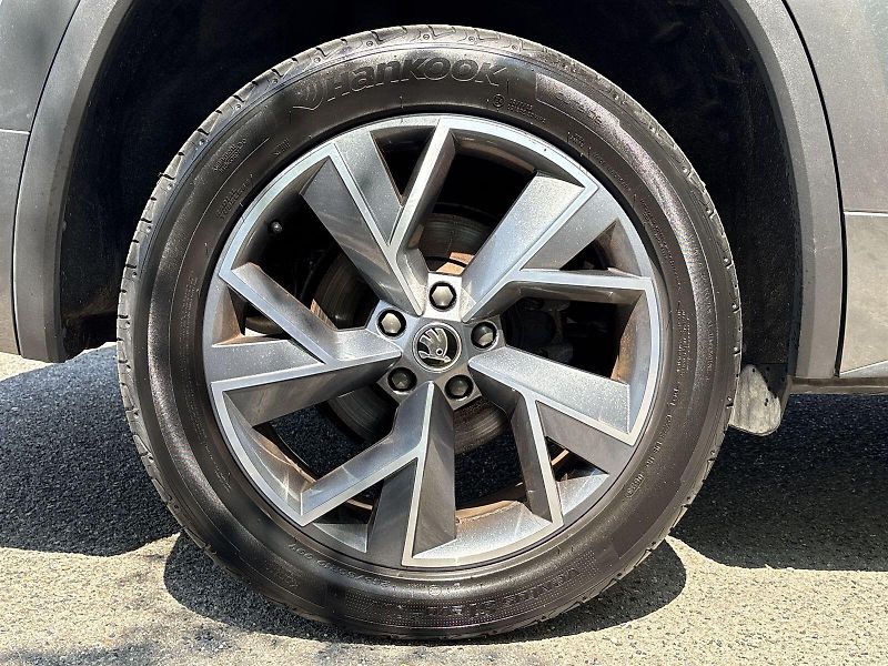 Škoda Kodiaq (2023) 2.0 TDI 4x4 DSG Sportline + - fotka 30 z 33