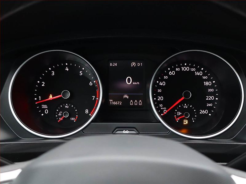 Volkswagen Tiguan (2022) Life 1.5 TSI - fotka 9 z 15