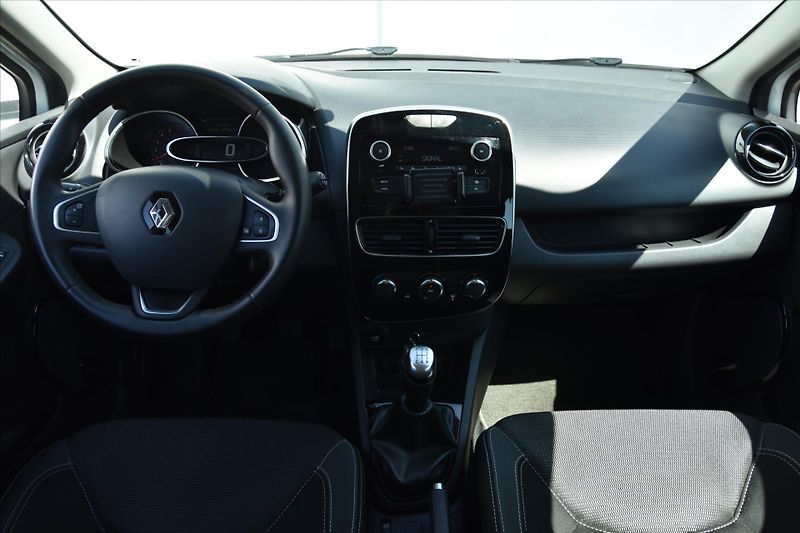 Renault Clio 1.2i 54kW KLIMA ČR - fotka 12 z 22