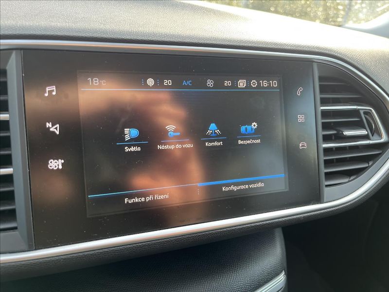 Peugeot 308 1,5 HDi STYLE KLIMA TAŽNÉ ALU - fotka 18 z 40