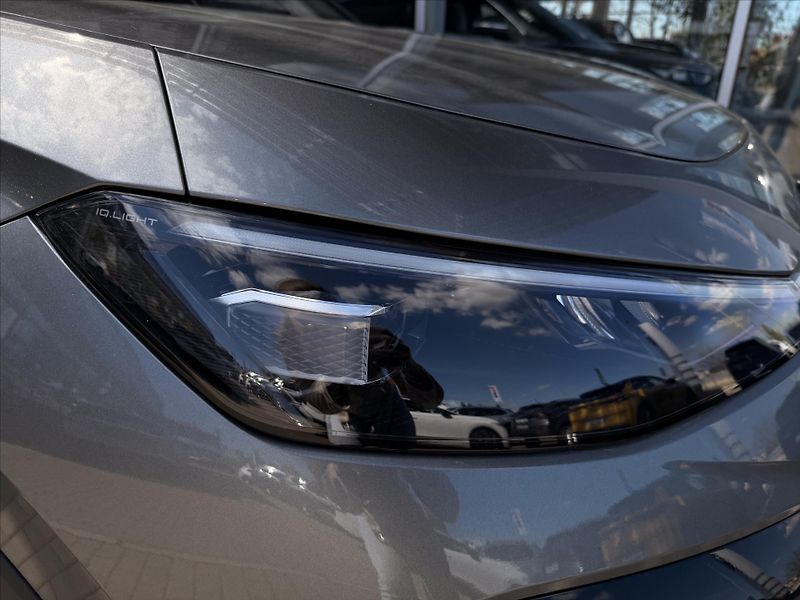 Volkswagen T-Roc (2026) 1,5 eTSI 110 kW 7DSG  R-Line - fotka 4 z 14