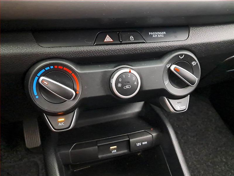 Kia Rio (2021) 1.2 DPI, ČR,1.maj, Serv.kniha - fotka 14 z 16