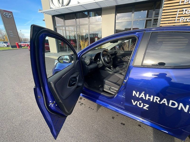 Toyota Yaris 1.5 Hybrid 116k automat Style - fotka 20 z 28