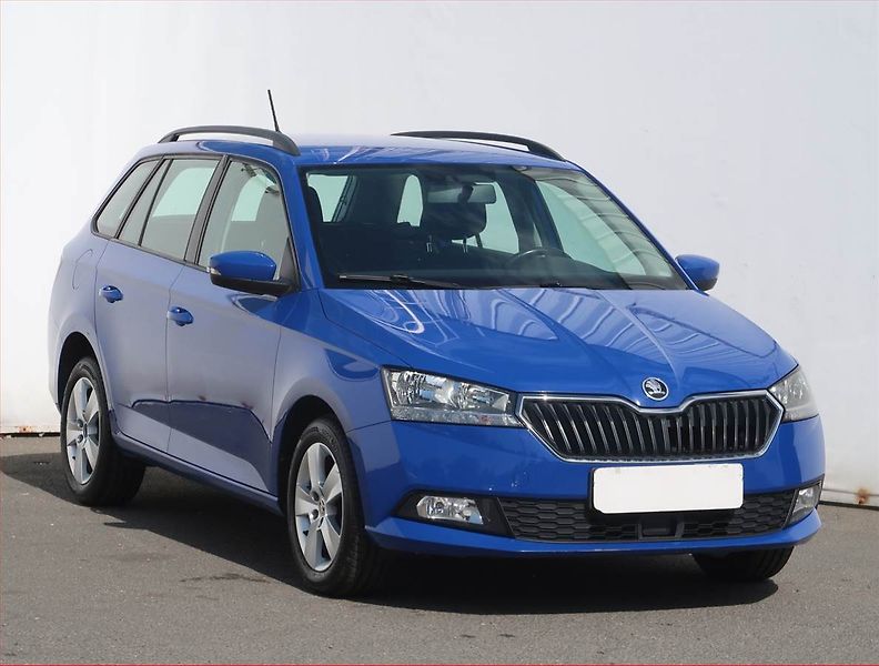 Škoda Fabia (2020) Ambition Plus 1.0 TSI - fotografie inzerátu