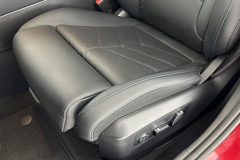 BMW Řada 5 řady 5 | 520d xDrive - fotka 7 z 24