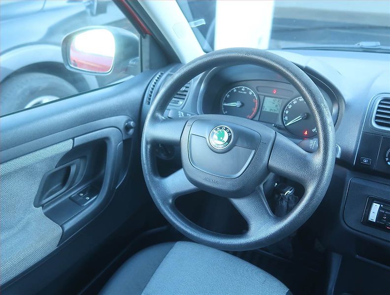 Škoda Fabia (2009) 1.2, Serv.kniha - fotka 7 z 14