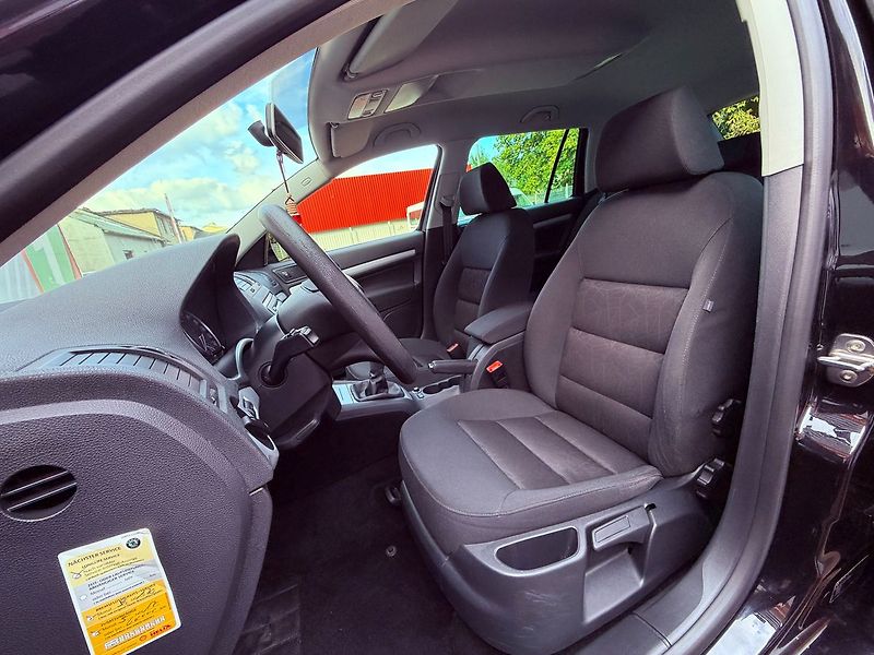 Škoda Octavia 1.4 TSi Elegance, Serviska - fotka 14 z 25