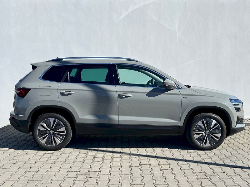 Škoda Karoq (2025) Drive 1,5TSI 110kW 6-ti. st. m - fotka 6 z 35