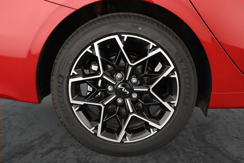 Kia Ceed (2025) 1.5 T-GDI, ACC, FullLed, DPH - fotka 12 z 20