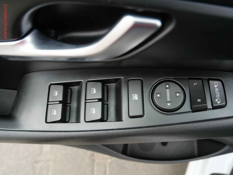 Hyundai i30 (2021) 1.5i, 1.maj,ČR, Smart - fotka 15 z 23
