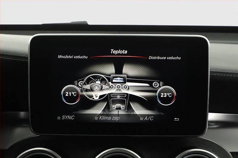 Mercedes-Benz GLC (2017) Avantgarde 250 d 4MATIC - fotka 18 z 21