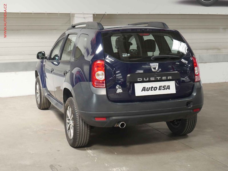 Dacia Duster (2011) 1.6i, ČR, STK3/28 - fotka 4 z 17