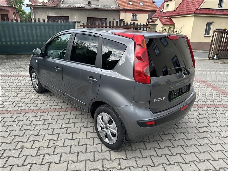 Nissan Note 1,6 KLIMA - fotka 7 z 19