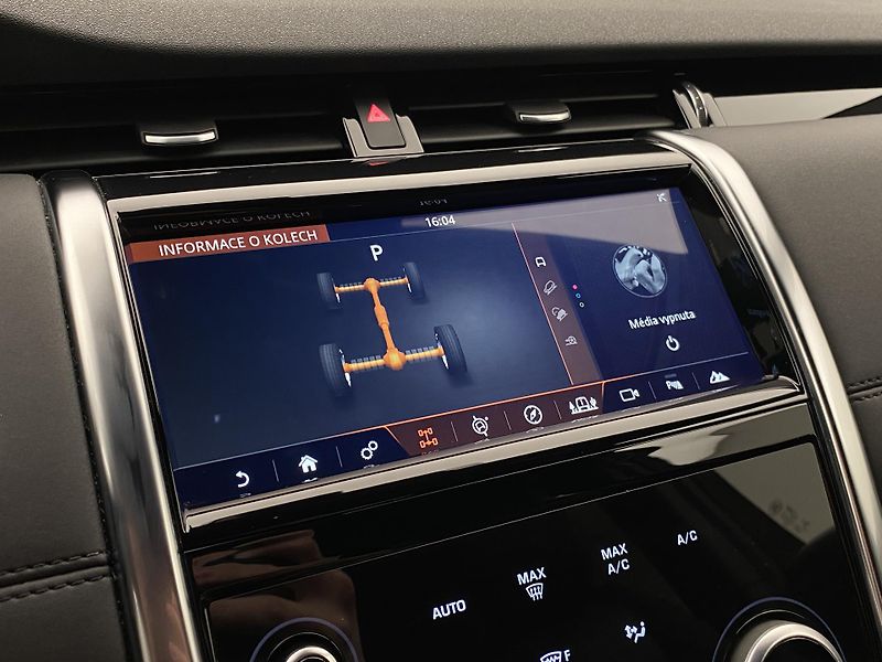 Land Rover Discovery Sport D150 S AWD AUT CZ - fotka 39 z 41