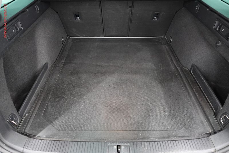 Volkswagen Passat (2020) 2.0TDi, DSG, LED, navi - fotka 7 z 22