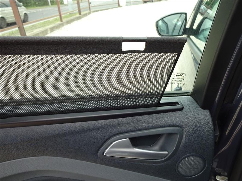 Ford C-MAX 2,0 TDCi 103kW AUTOMAT - fotka 22 z 47
