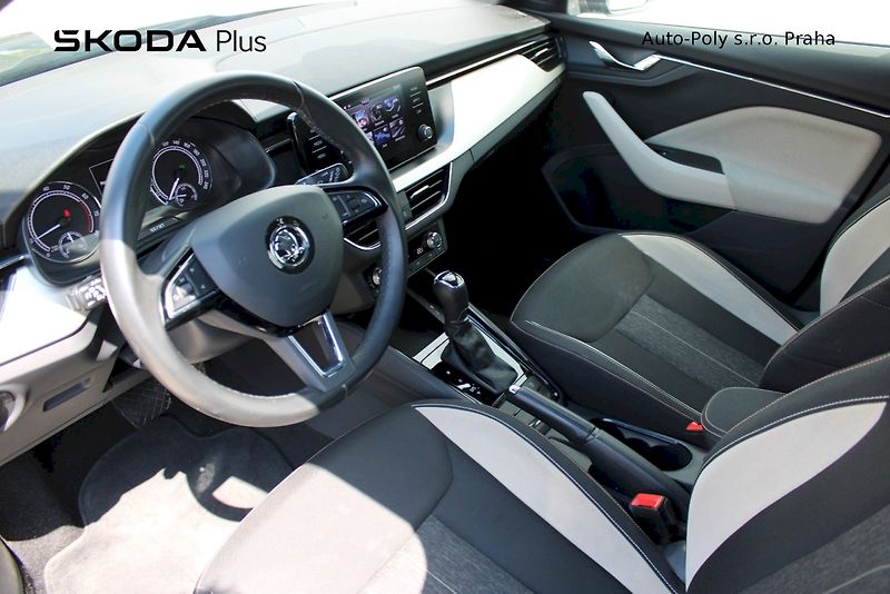 Škoda Kamiq (2019) 1.0 TSI 85 kW Style - fotka 11 z 25