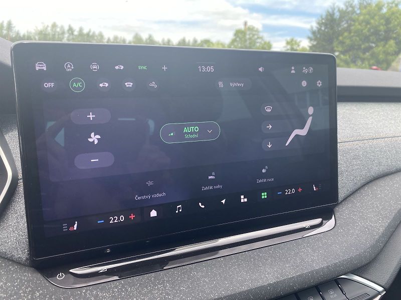 Škoda Octavia (2025) 1.5 TSI DSG Top Selection - fotka 13 z 34