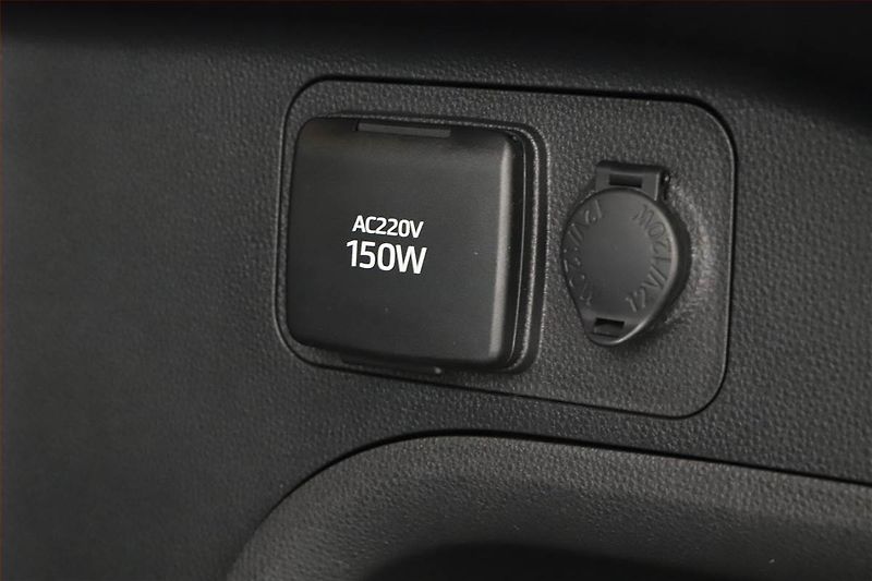 Toyota RAV4 (2021) 2.5 Plug-in - fotka 21 z 27