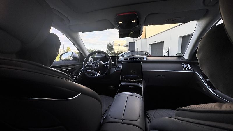 Mercedes-Benz Třídy S (2021) 400d Long, 4matic, AMG, záruka - fotka 10 z 18
