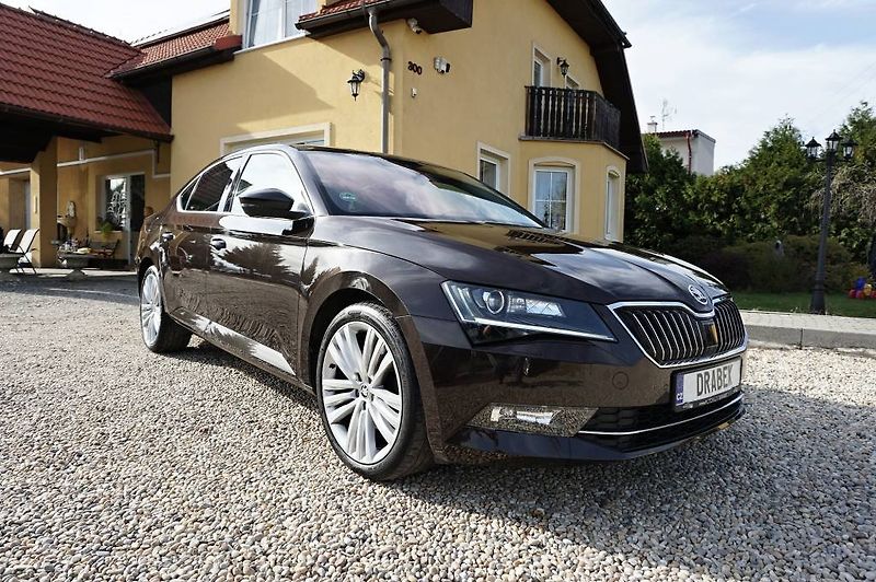 Škoda Superb (2016) STYLE PLUS 2,0 TDI 110 kW - fotka 1 z 53