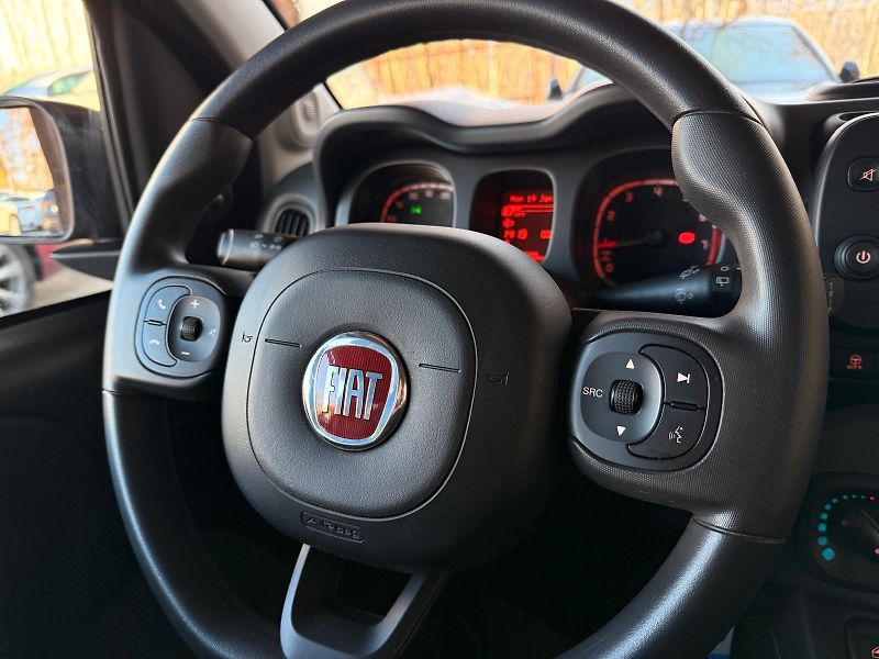 Fiat Panda 1.0 CROSS 1.0 HYBRID 70CV MAN - fotka 11 z 23